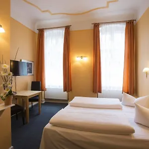 2* Maison d'hôtes Am Hermannplatz
